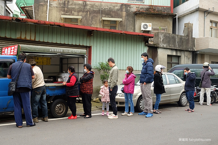 肉圓王。幽靈一台神祕發財車，45年巨無霸肉圓，一星期只賣二天，開攤2小時完售被秒殺，晚來根本吃不到！