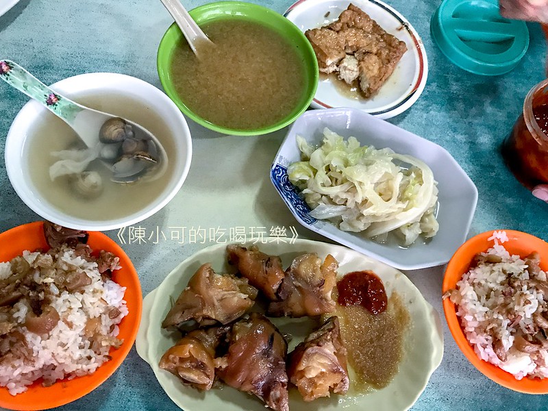 三重美食：阿發豬腳飯，三重在地人才知道的巷弄美食，平價好吃的豬腳飯 @嘿!部落!