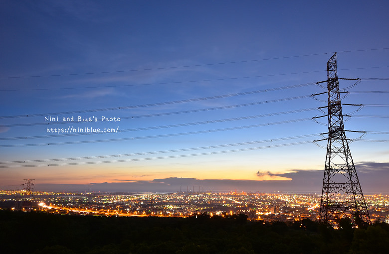 台中夜景| 岳家庄夜景咖啡,視野遼闊,餐點以飲料為主,價格親民.台中夜景沙鹿餐廳 @嘿!部落!