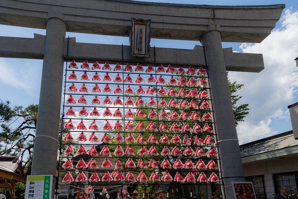 廣田神社｜青森縣日本&#8211;睡魔祭才會出現的睡魔金魚燈籠，還有整池蘋果的手水舍 @嘿!部落!