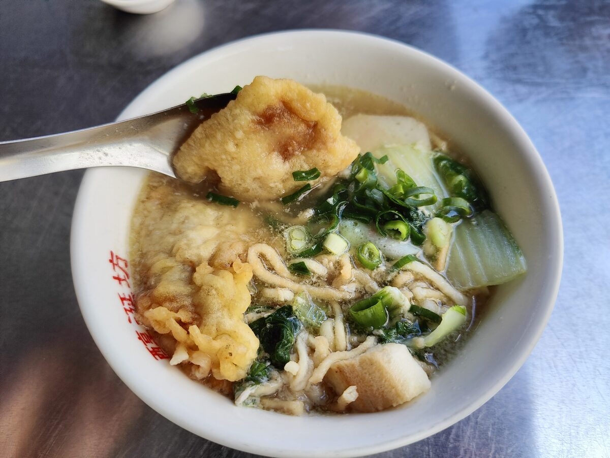 【台南美食】醇涎坊古早味鍋燒意麵，保安路著名小吃，台南中南區便宜好吃美食(菜單) @嘿!部落!