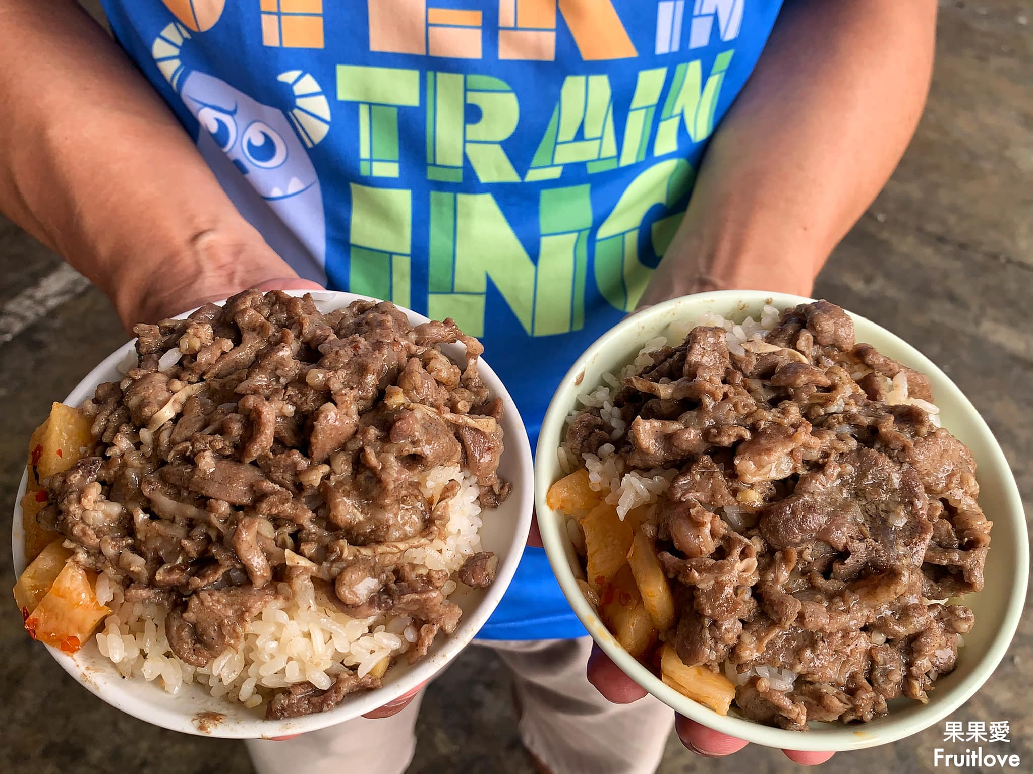 老廣東雞肉飯(鹿和夜市)⟩在地隱藏美食，這碗羊肉飯讓人夠銷魂 @嘿!部落!