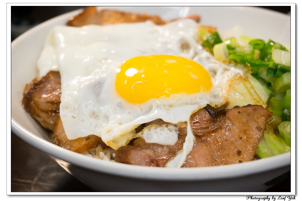 【桃園】銅鑼灣港式美食│黯什麼然銷什麼魂的美味叉燒飯 、桃園中正路港式茶餐廳、道地港式茶餐廳、桃園觀光夜市、桃園黯然銷魂飯 @嘿!部落!