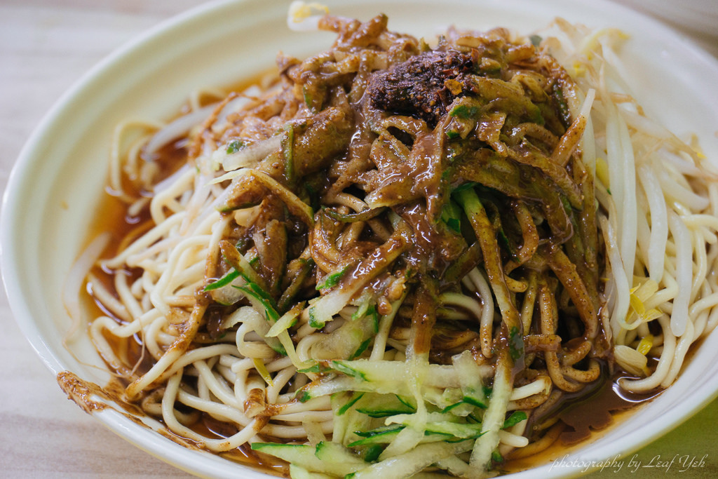 【科技大樓美食】芝鄉涼麵│國宅中的平價美味，從小攤變店面，靠著就是濃香的醬汁！ 科技大樓站涼麵、北師美術館美食 @嘿!部落!