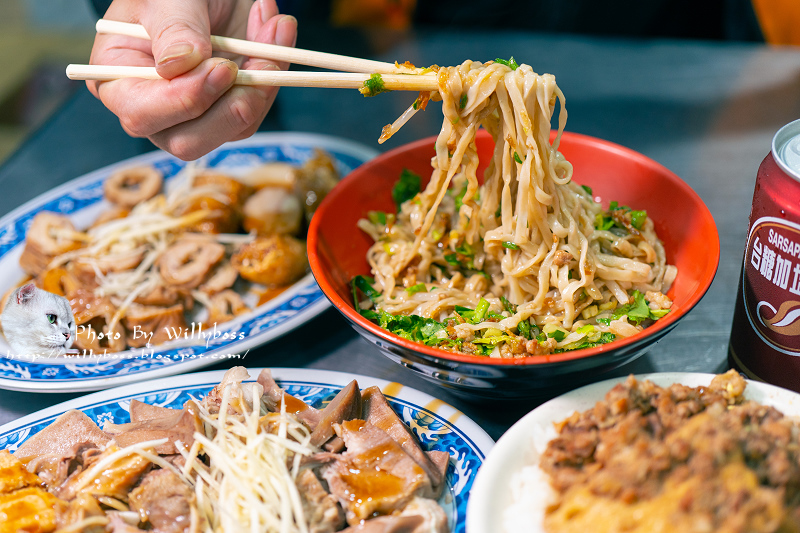 在地社團大推美味乾麵，小菜完全無雷樣樣都好吃－阿姨小吃店(桃園中壢) @嘿!部落!