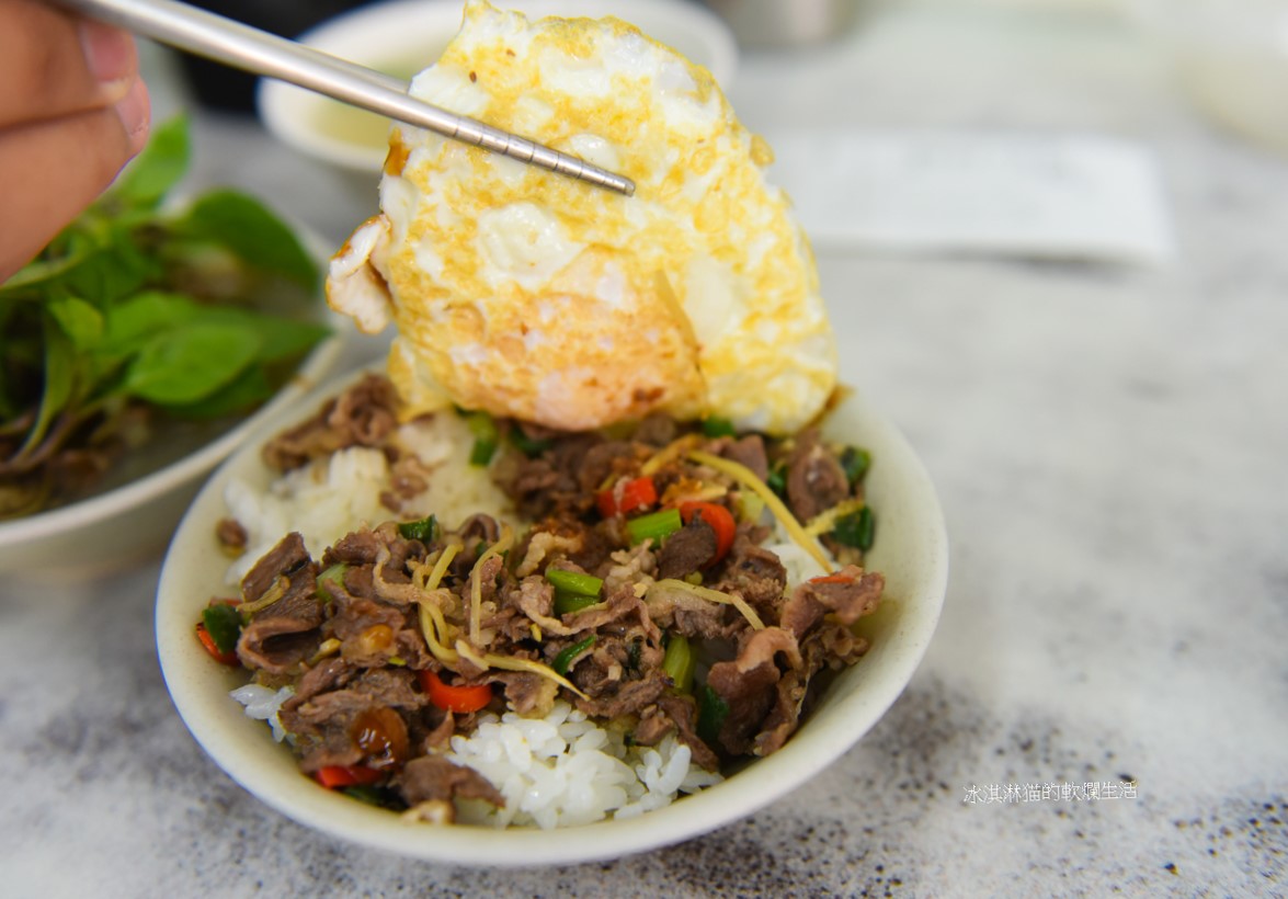 新莊輔大美食｜新莊羊肉榮老饕推薦的美食，滿滿的排隊人潮(菜單) @嘿!部落!