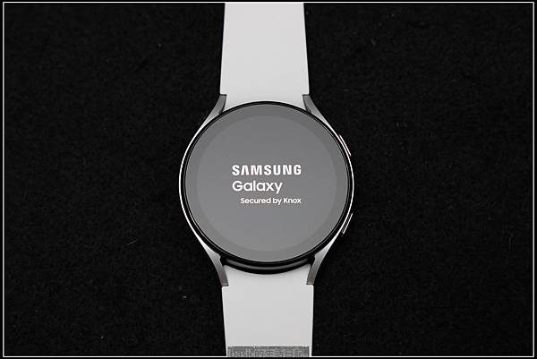 現階段功能跟Galaxy Watch4一模模一樣樣的Samsung Galaxy Watch5開箱使用分享(血壓,心跳,血氧,心電圖, 身體組成,BMI,鼾聲偵測…..)