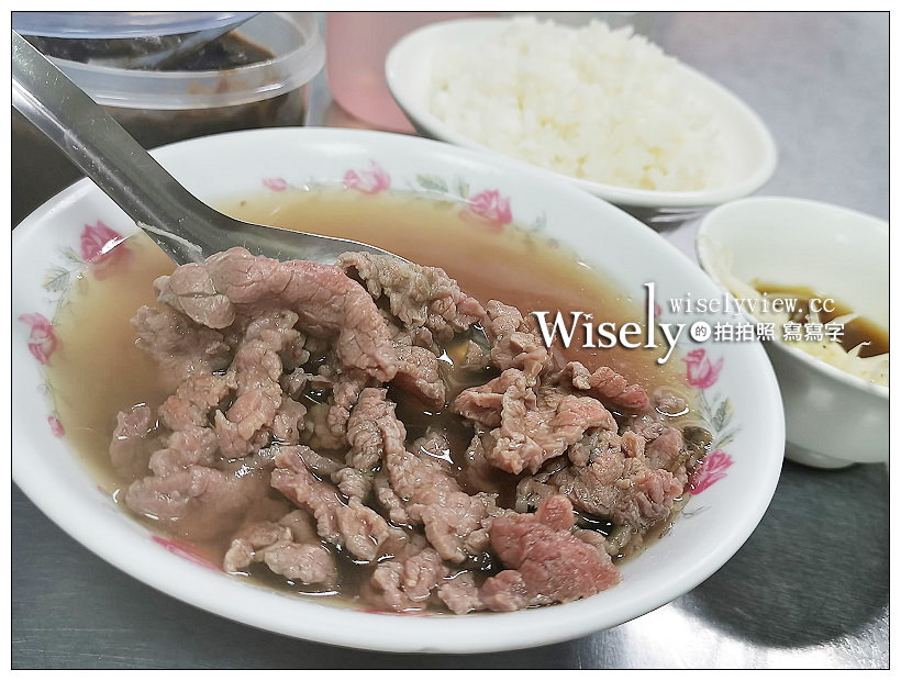 台南美食。阿村牛肉湯︱新鮮溫體牛，添醋加酒更美味～國華街美食／中西區美食／台南牛肉湯 @嘿!部落!