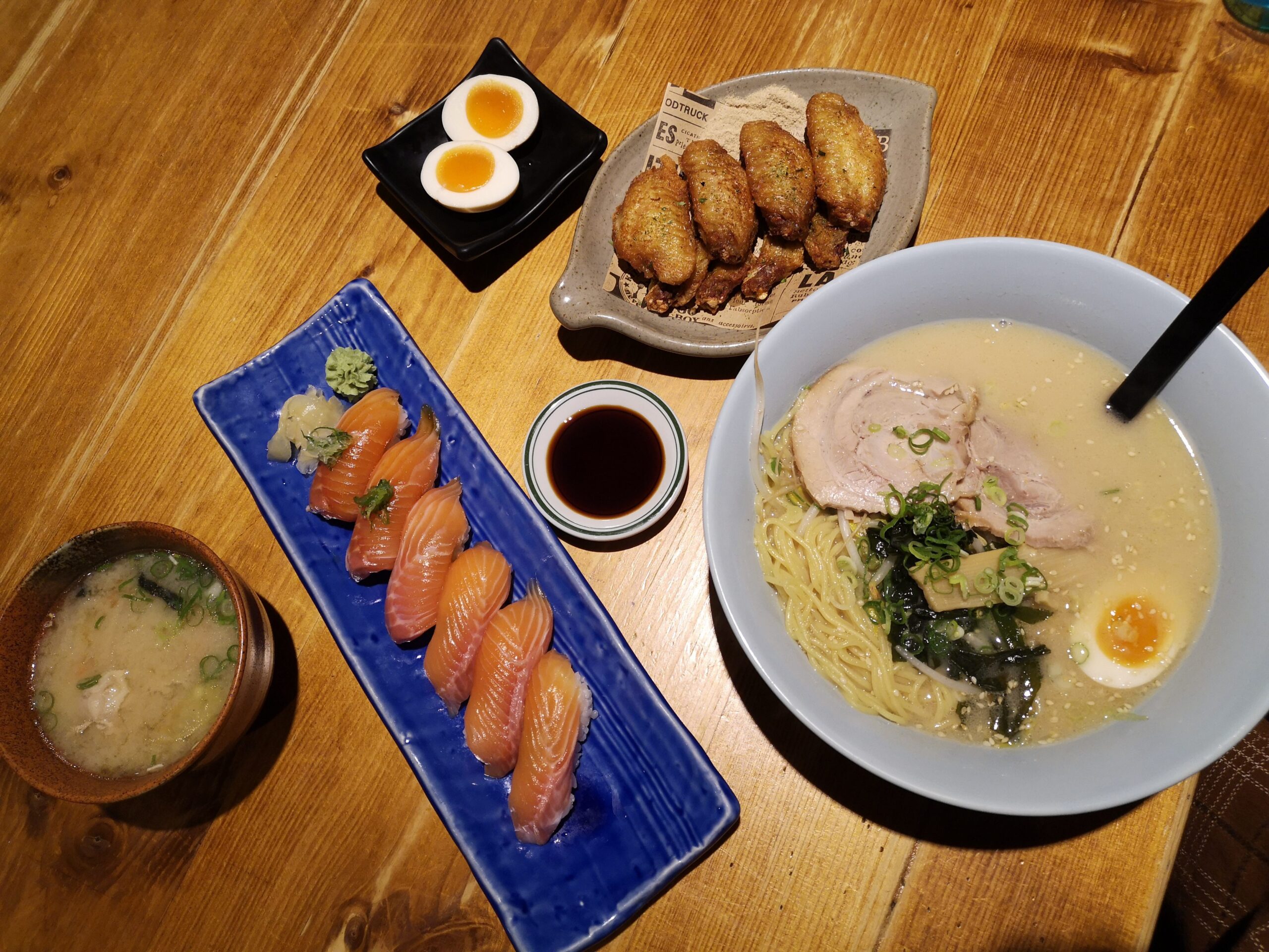 【宜蘭美食推薦】樂山溫泉拉麵(公園店二店),泡腳吃拉麵,雙重享受 @嘿!部落!