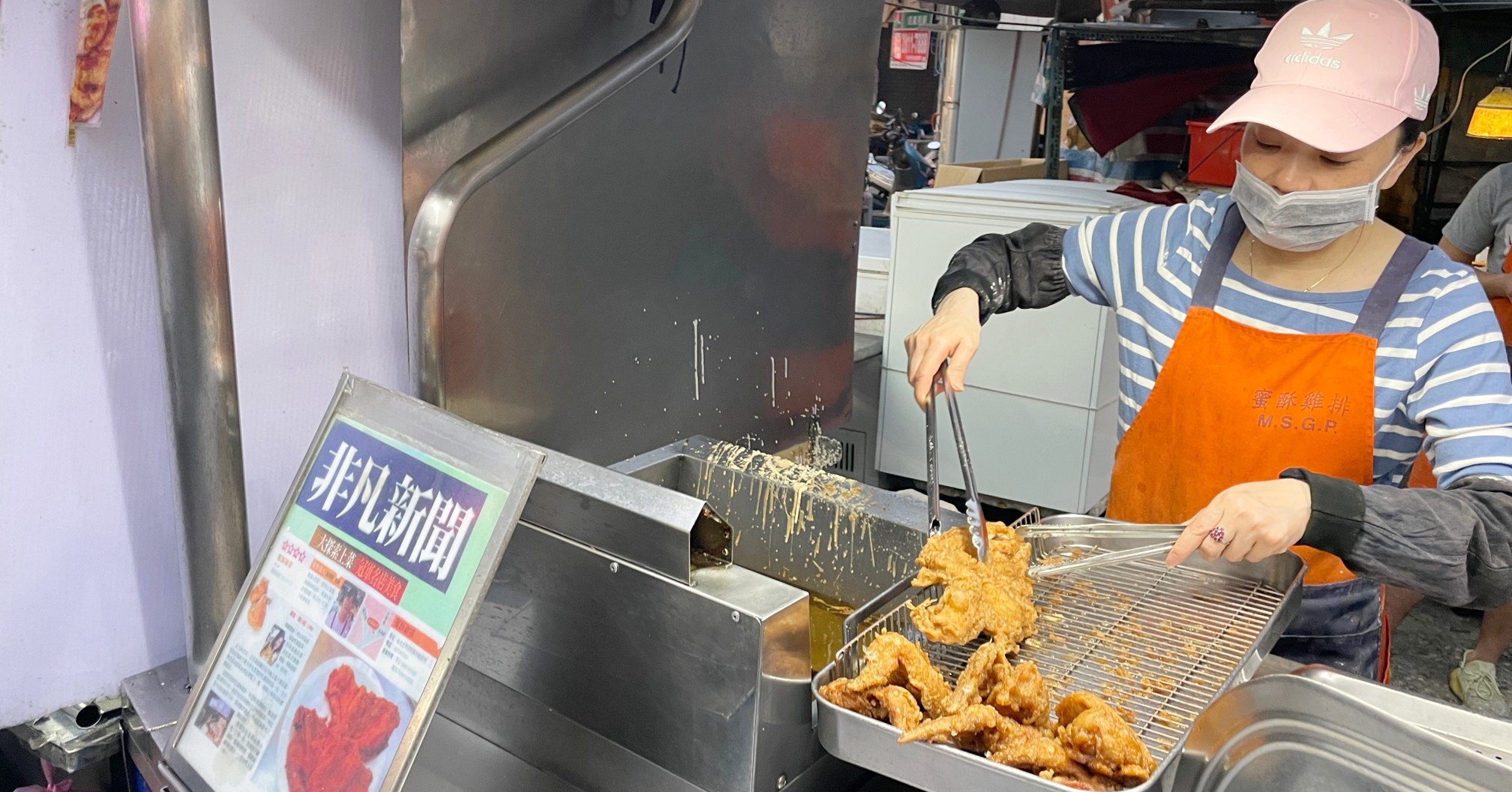 【士林夜市美食】蜜酥雞排，評價超低的好吃雞排