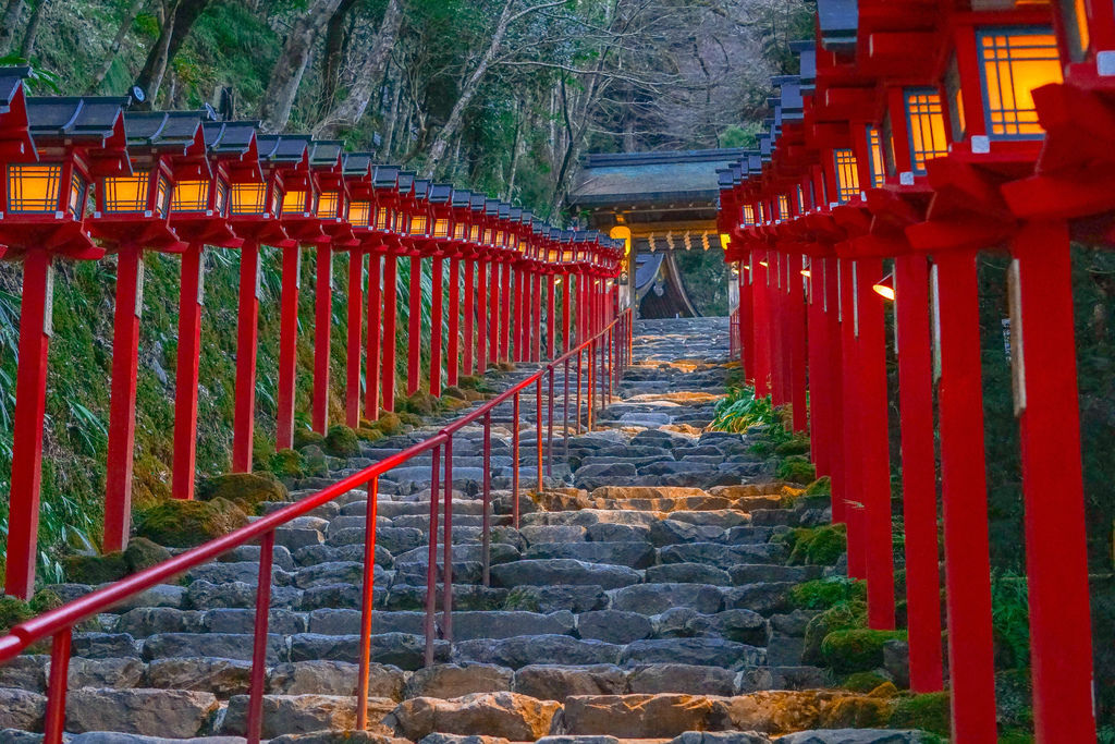 京都 貴船神社 X魔王 京都左京區  京都洛北近郊景點  夏天體驗川床料理 秋天賞楓 冬天瞧見雪貴船 叡山電鐵貴船口 內文有交通資訊 @嘿!部落!