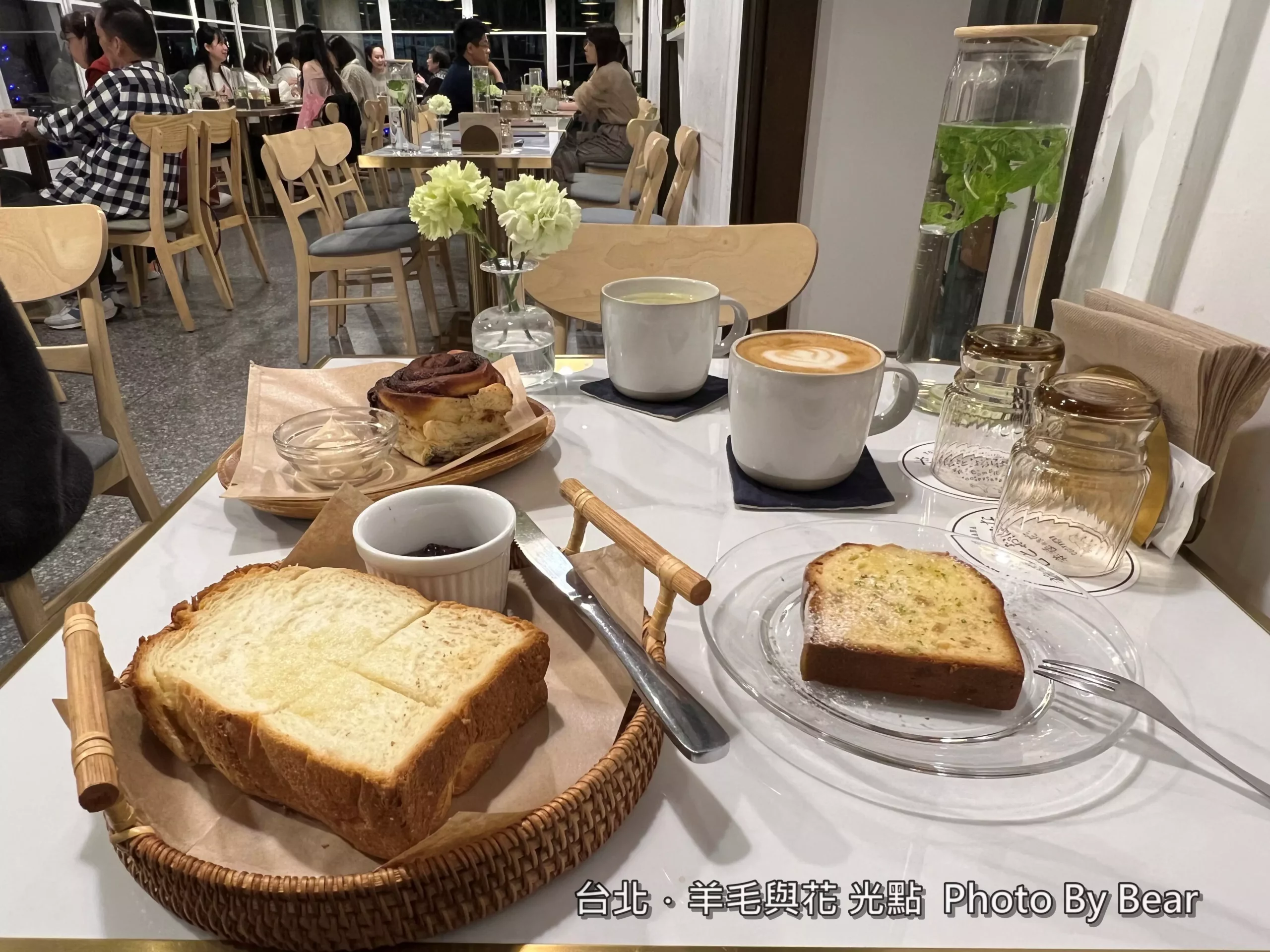 【台北】「羊毛與花 光點youmoutoohana Coffee．大使館接待室改建，三面採光玻璃屋庭園咖啡館（早餐盤/鹹派/肉桂捲/手作甜點/SPOT光點台北 台北之家內 )」 @嘿!部落!